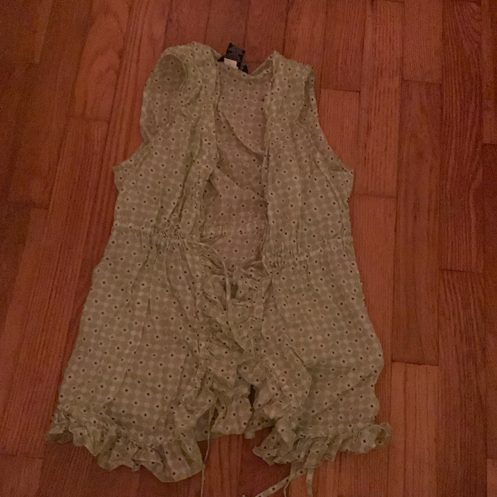 Cute frilly going out top s